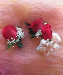 Homecoming & Prom Corsages and Boutonniere | RA Florist