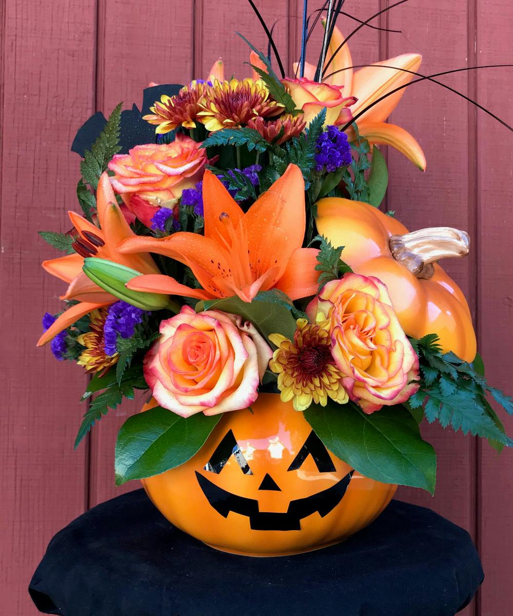 Rowland Heights CA Halloween Flowers & Deocrations