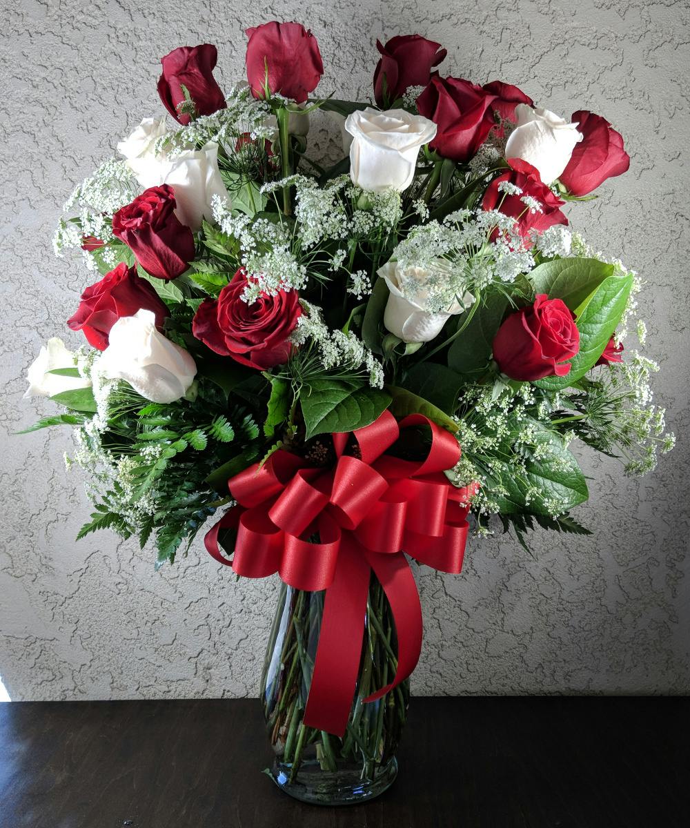Rowland Heights Romantic Flowers Love's Divine Rose Bouquet